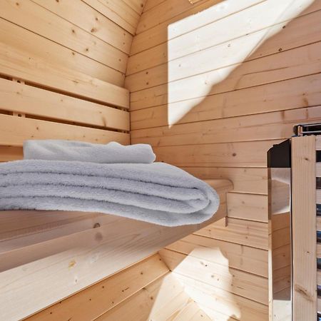 Gemuetliches Chalet Mit Privater Sauna Und Schoener Aussicht Küblis Eksteriør bilde